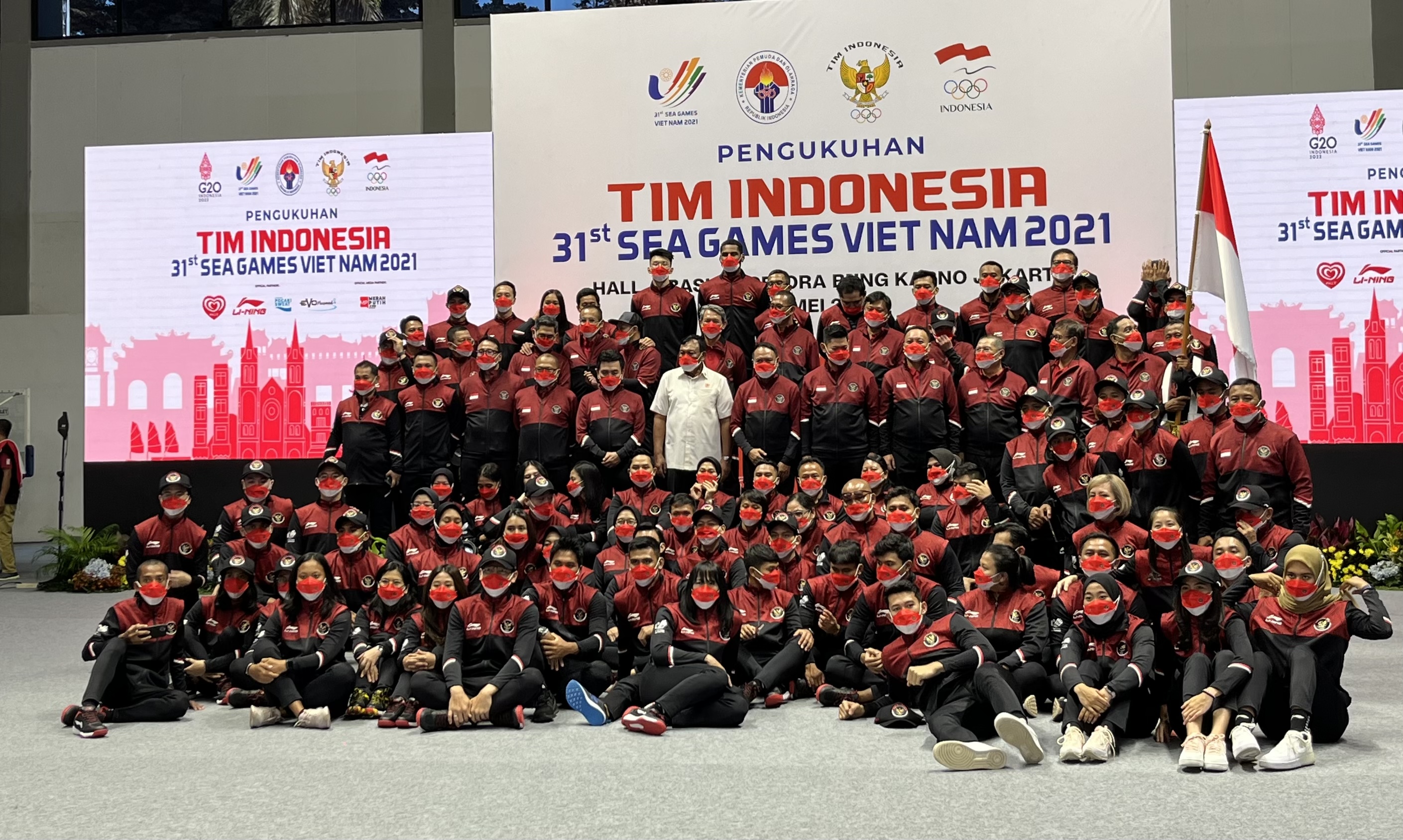 SEA Games 2021: Kontingen Indonesia Resmi Dikukuhkan, Ini Pesan Menpora