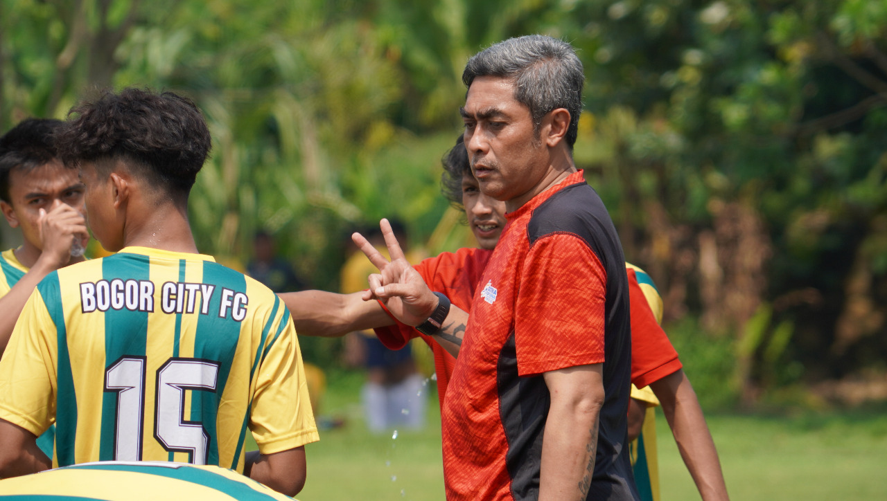 Asisten Pelatih Timnas Indonesia Ungkap Pentingnya Pemain Muda Jaga Emosi