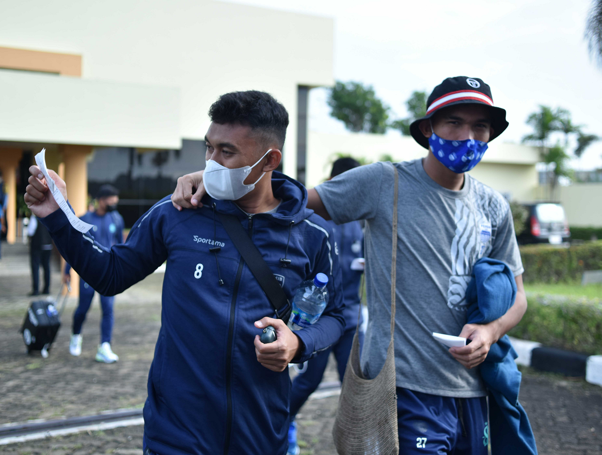 Robert Alberts Tak Ikut Rombongan Persib Pulang ke Bandung Akibat Terserang DBD