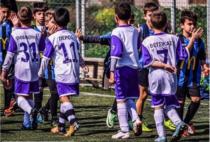 Studi: Anak-anak yang Bermain dalam Olahraga Tim Cenderung Memiliki Kesehatan Mental Lebih Baik
