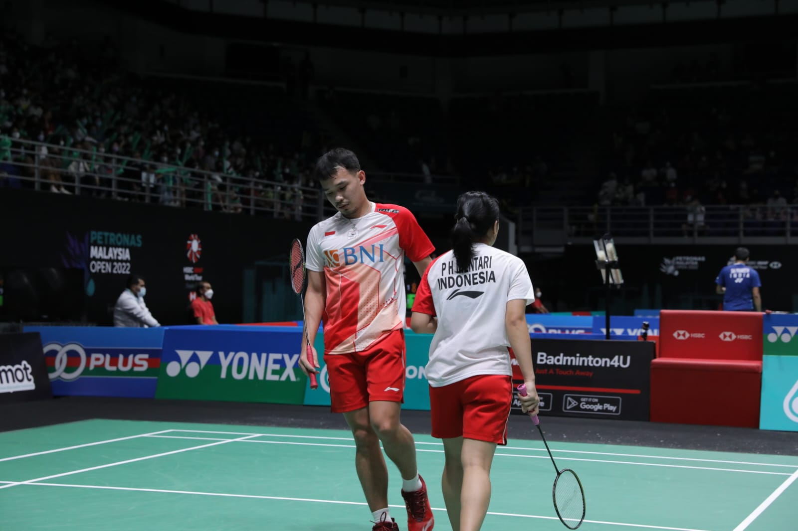Hasil Final Malaysia Masters 2022: Rinov Rivaldy/Pitha Haningtyas Jadi Korban Dominasi Zheng Si Wei/Huang Ya Qiong