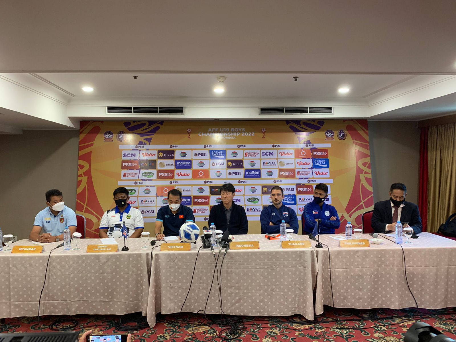 Shin Tae-yong dan Ronaldo Kwateh Kompak soal Target Timnas U-19 Indonesia di Piala AFF U-19 2022