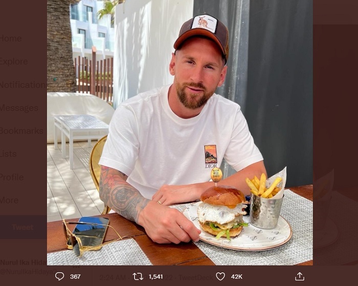 Lionel Messi Jajal Menu Burger yang Didedikasikan atas Namanya di Ibiza