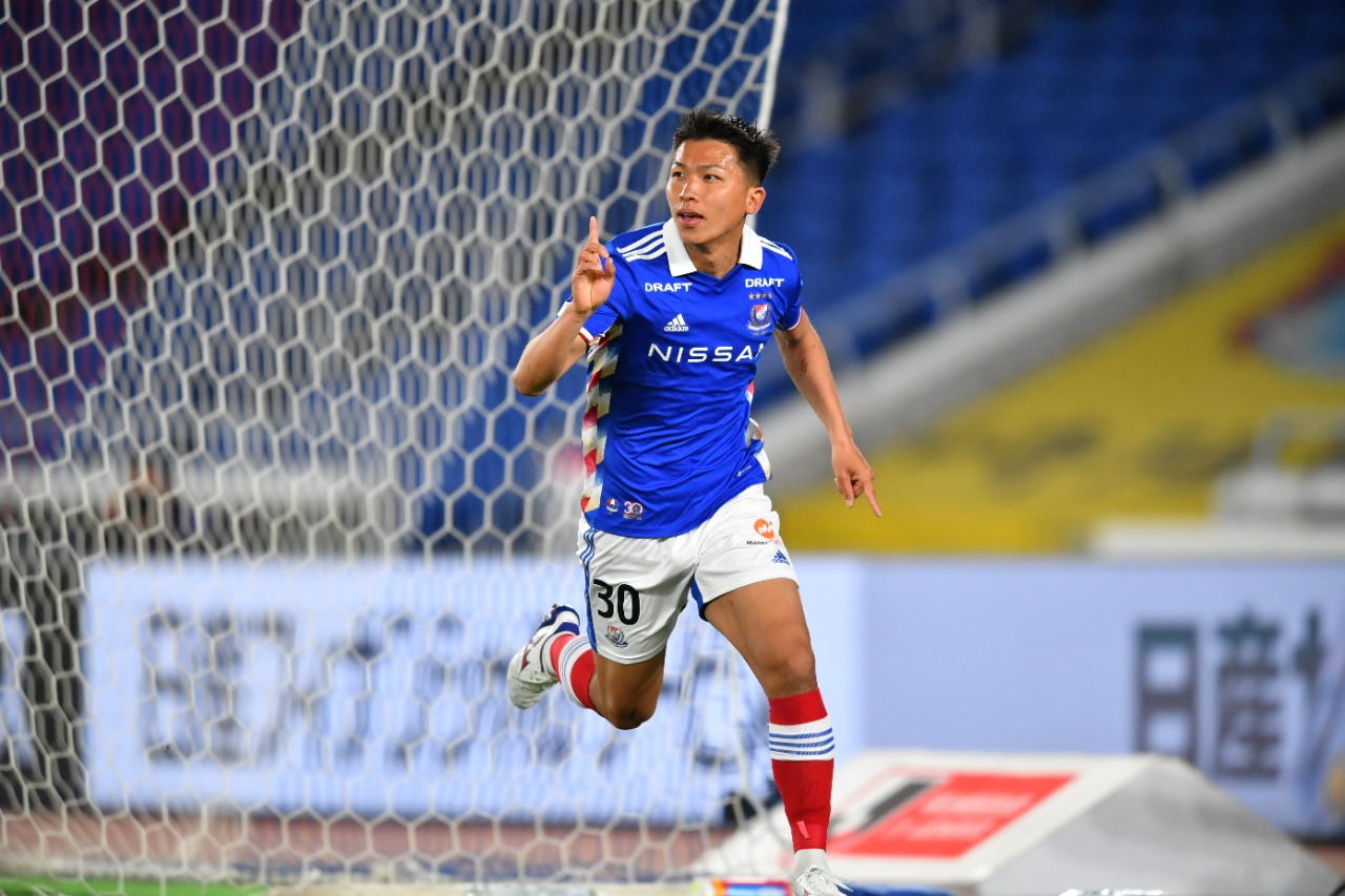 Yokohama F. Marinos Kehilangan Takuma Nishimura 4-6 Pekan