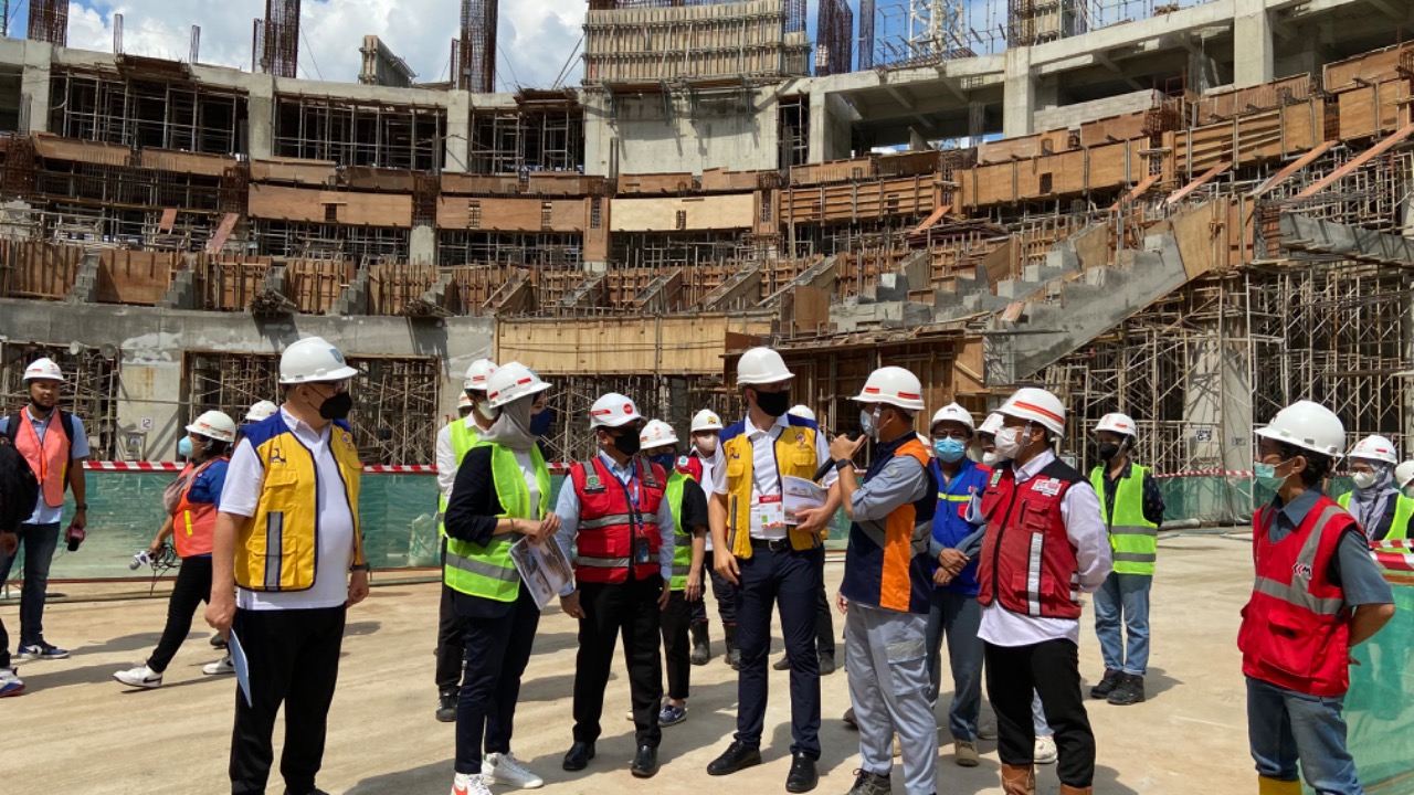 Sekjen FIBA Apresiasi Progres Pembangunan Indonesia Arena
