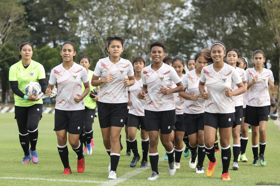Timnas Putri U-18 Indonesia Geber Persiapan, Rudy Eka Larang Pemain Buka Sosmed