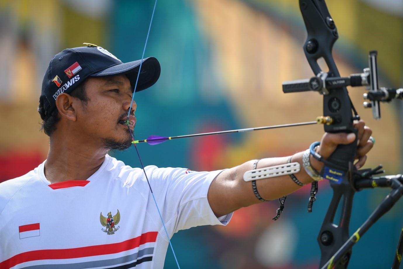 ASEAN Para Games 2022: Kholidin Memanah Dengan Gigi, Sabet 3 Medali di Solo
