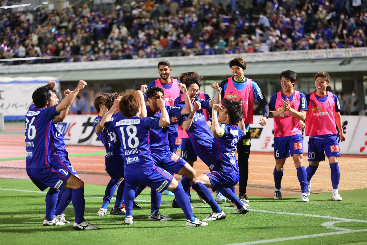 Eks Pelatih Timnas Singapura Bawa Tim J2 League ke Final Piala Kaisar Jepang!