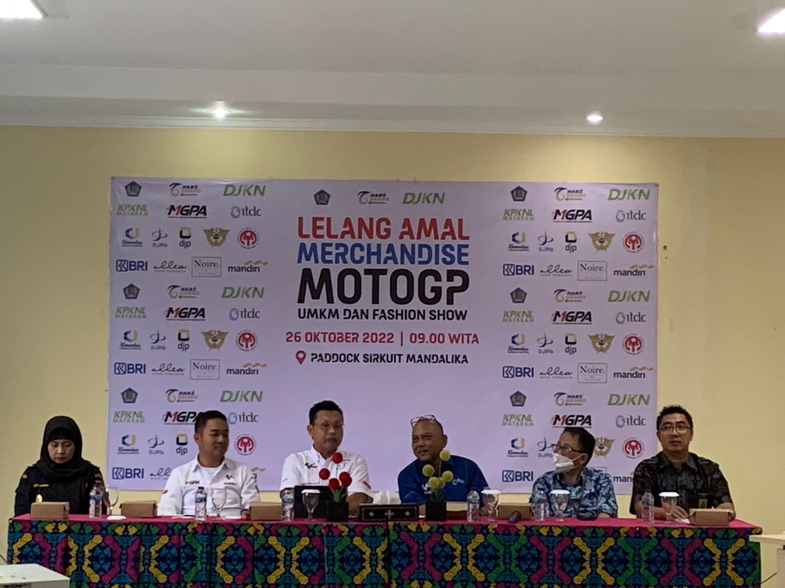 MGPA Lelang Official Merchandise Pembalap MotoGP, Termasuk dari Marc Marquez