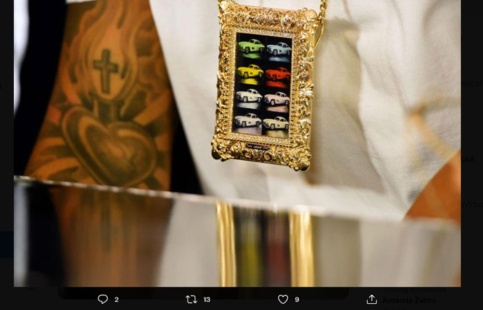 Lewis Hamilton Belanja Perhiasan Mewah Beverly Hills