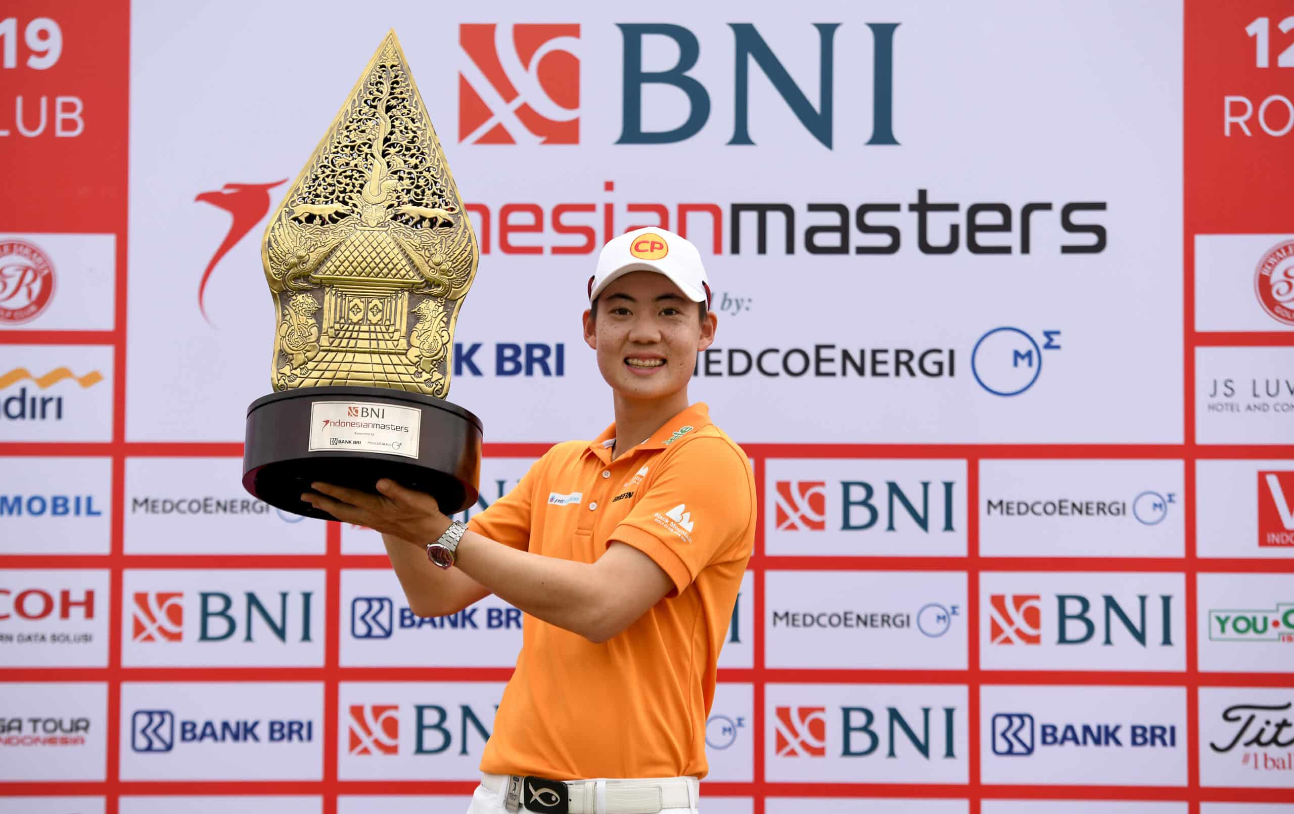 Evolusi Trofi Turnamen Golf Indonesian Masters, Gunungan Emas nan Ikonik Diperebutkan Sejak 2016
