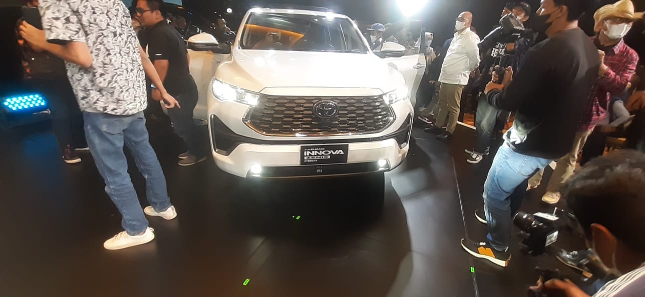 Makna Kata ‘Zenix’ pada Toyota Kijang Innova Zenix yang Baru Rilis di Indonesia