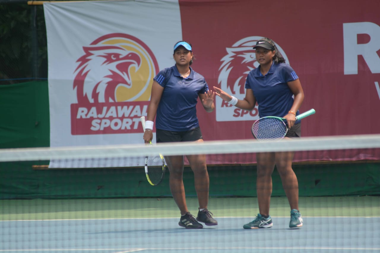Si Kembar Sukses Melaju ke Semifinal Turnamen Tenis Rajawali Open 2022