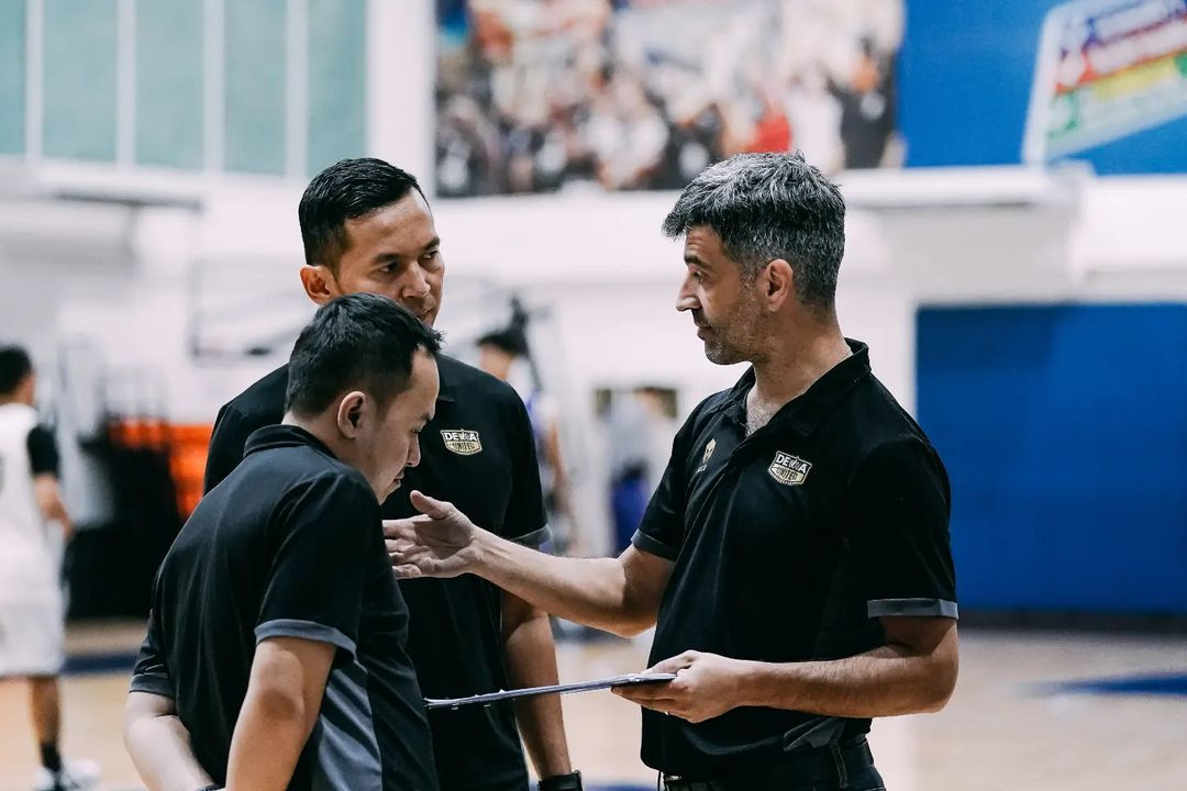Pensiun dari Basket, Wendha Wijaya Langsung Jadi Asisten pelatih Dewa United