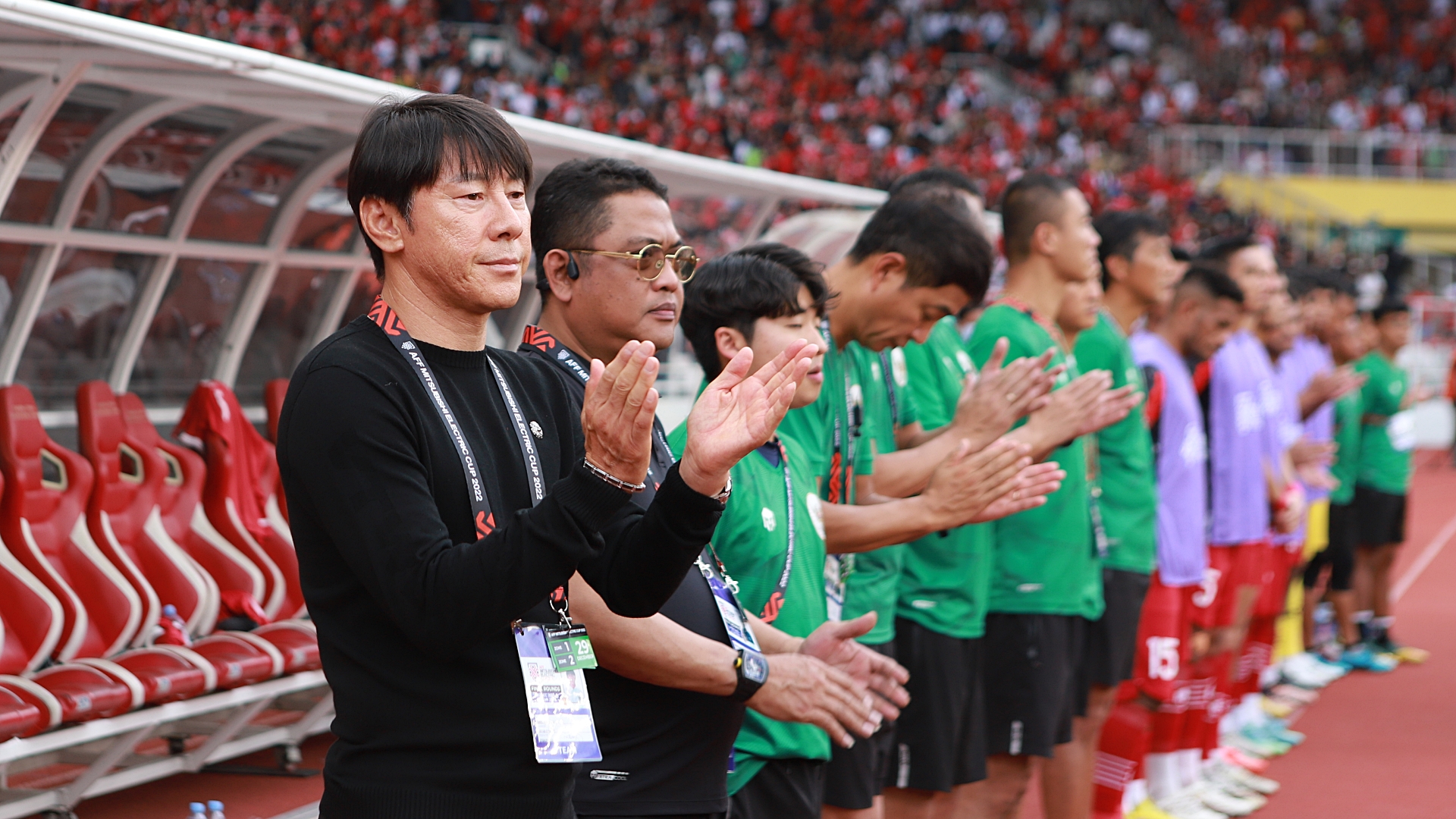Parade Foto: Ekspresi Shin Tae-yong Sepanjang Laga Indonesia vs Thailand di Piala AFF 2022