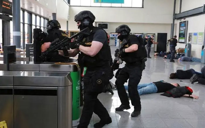 Polisi Irlandia Mengejar dan Menangkap Mantan Bintang Liga Premier Dengan Kokain Senilai Rp74 Juta