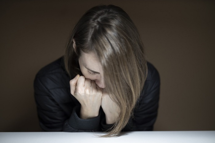 7 Alasan Wanita Lebih Mungkin Menderita Depresi dan Cara Mengatasinya