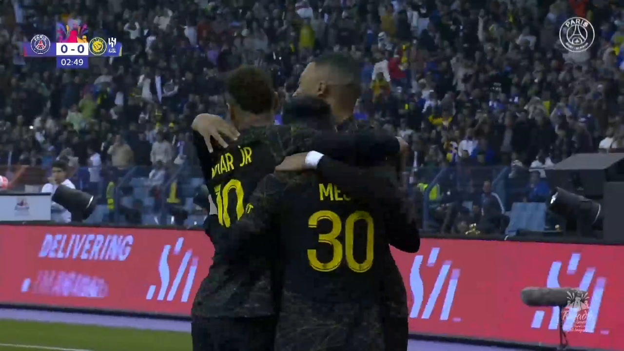VIDEO: Aksi Mbappe, Messi, dan Neymar di Laga PSG Kontra Riyadh All Star