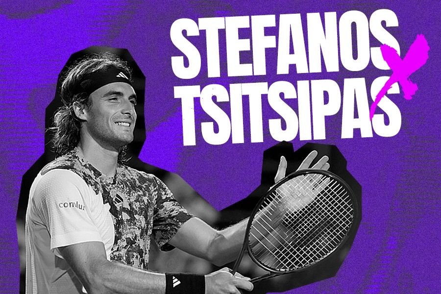 Stefanos Tsitsipas mengalami momen canggung dengan sang ibu saat bertanding melawan Daniil Medvedev di semifinal Italian Open. (Deni Sulaeman/Skor,id)